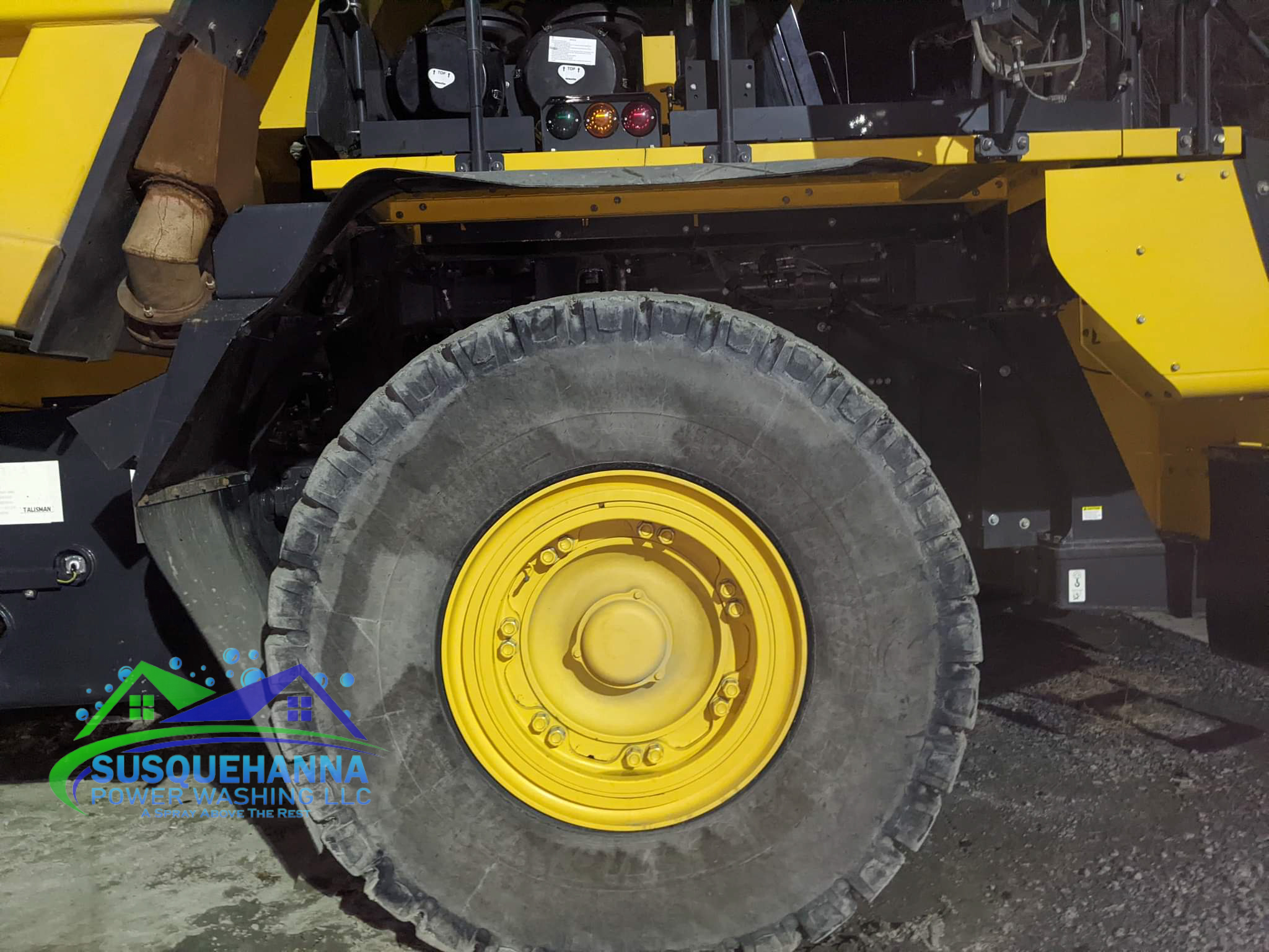 received_1413613209101279